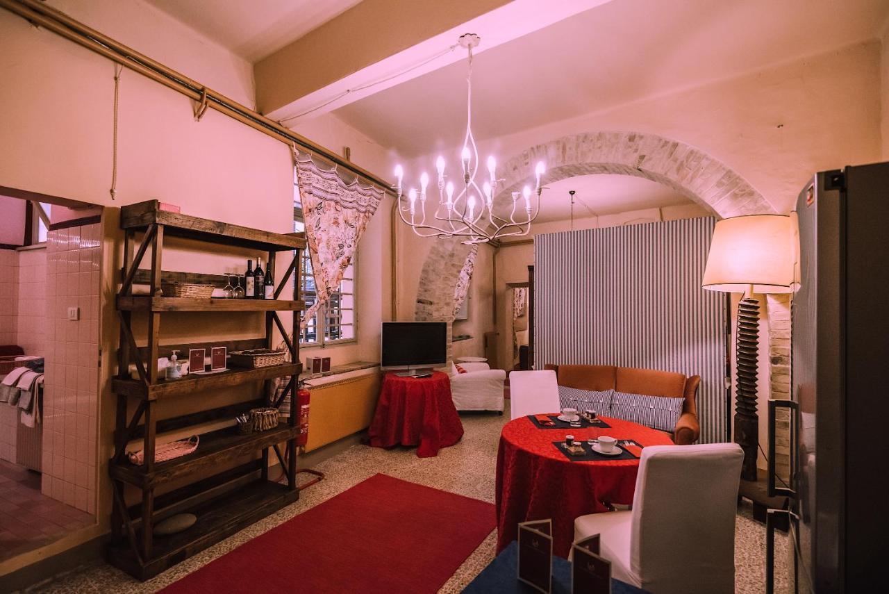Palazzo Romani Adami Φέρμο Εξωτερικό φωτογραφία