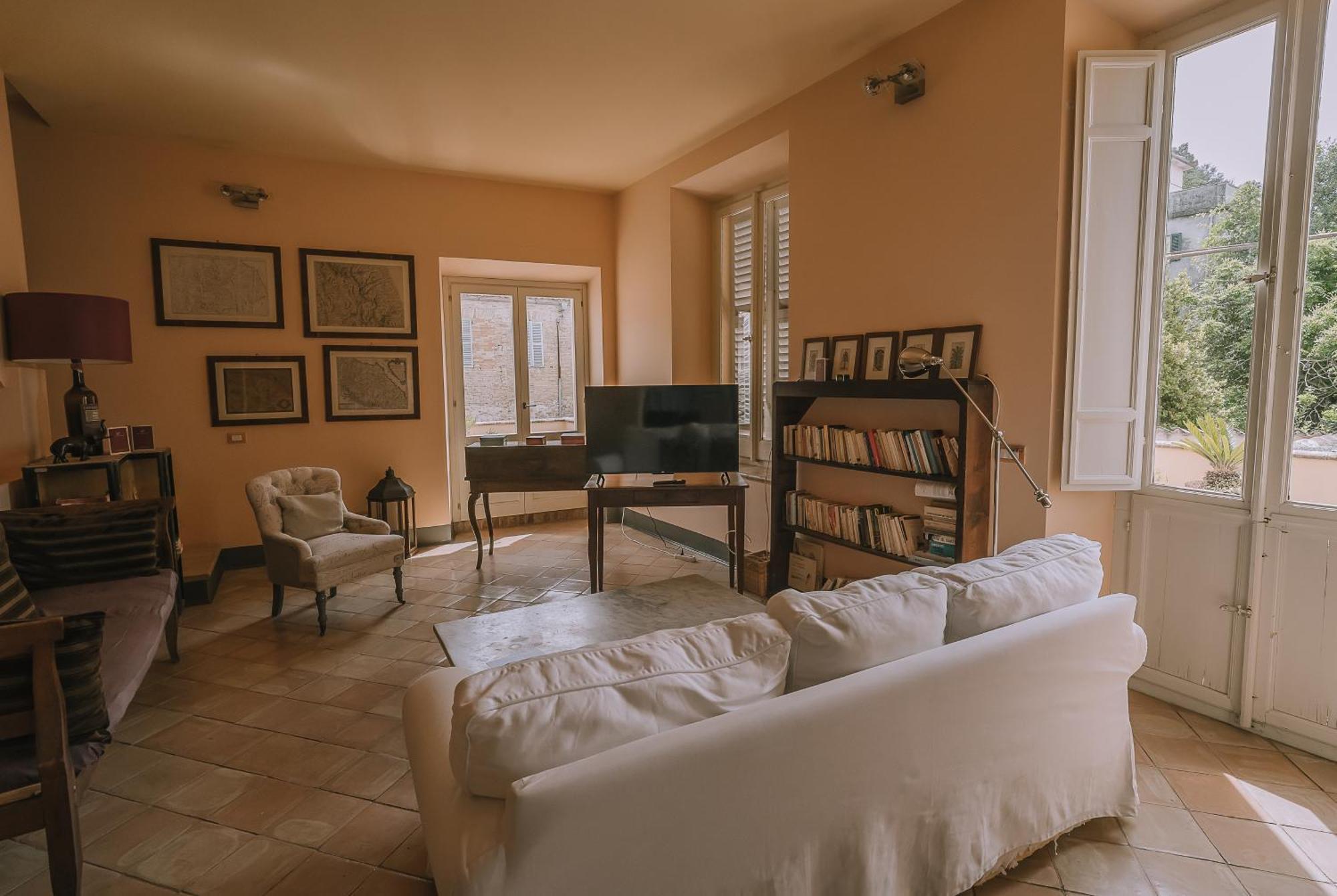 Palazzo Romani Adami Φέρμο Εξωτερικό φωτογραφία